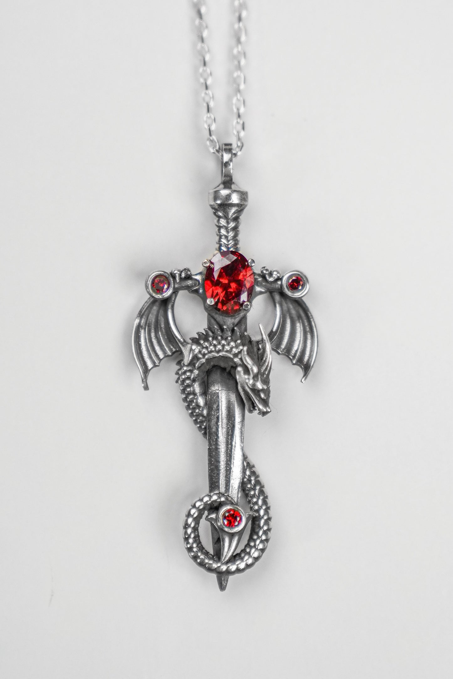 Collier Dragon X Sword