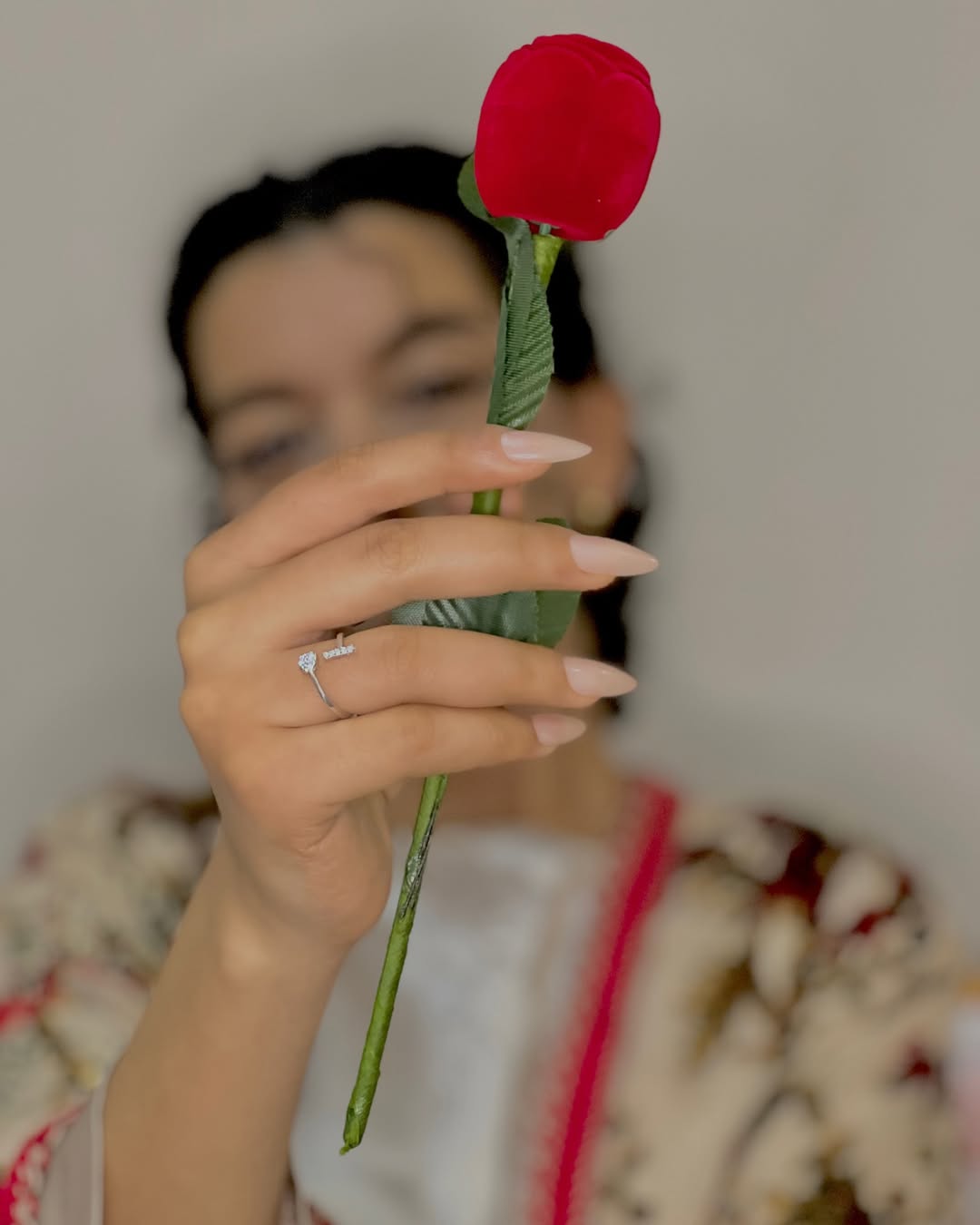 Bague initial avec Fleur 🌹