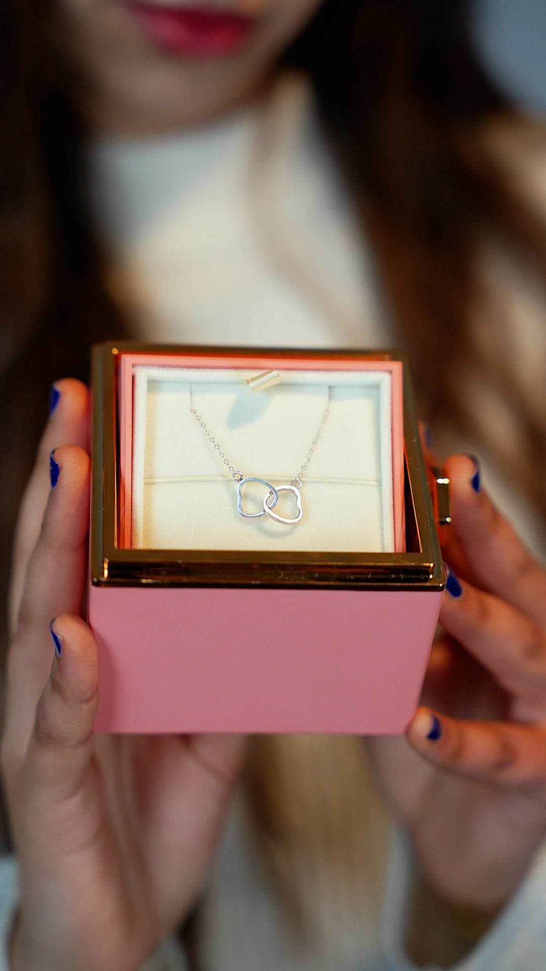 Collier Double Coeur + وردة تدوم